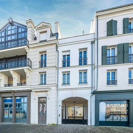 Hakuna Matata - A 5 Min * Serris